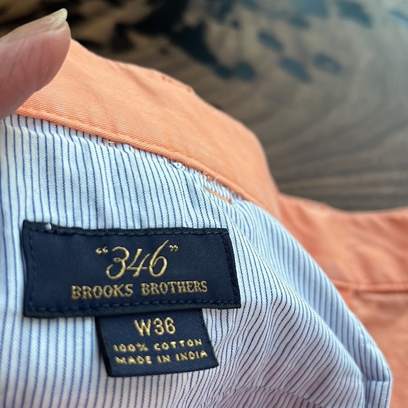 Brooks Brothers 100% cotton shorts, size W36. - Picture 3 of 14